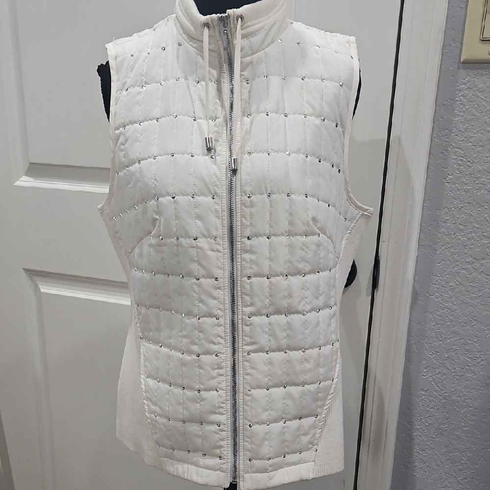 Chico's Ivory Quilted Sequin Outerwear Vest